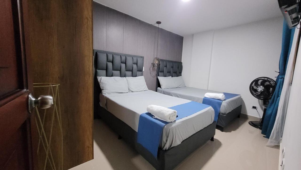 Апартаменты Andaliving Niquia Apartaestudio Бельо Экстерьер фото